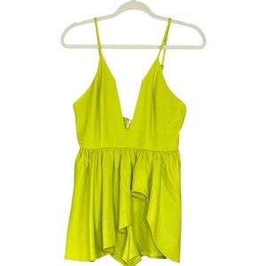 MISS AVENUE Lime Green Skort Romper Deep Plunge Neck Line Statement Piece Size M